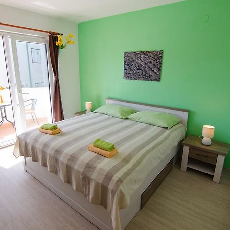 Apartman Milena Apartment Primosten Exterior photo